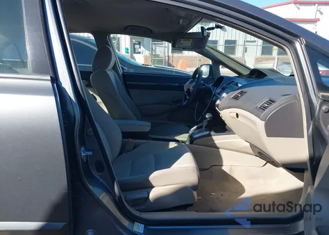 2009 Honda Civic Hybrid from USA, damaged, VIN JHMFA36219S005791